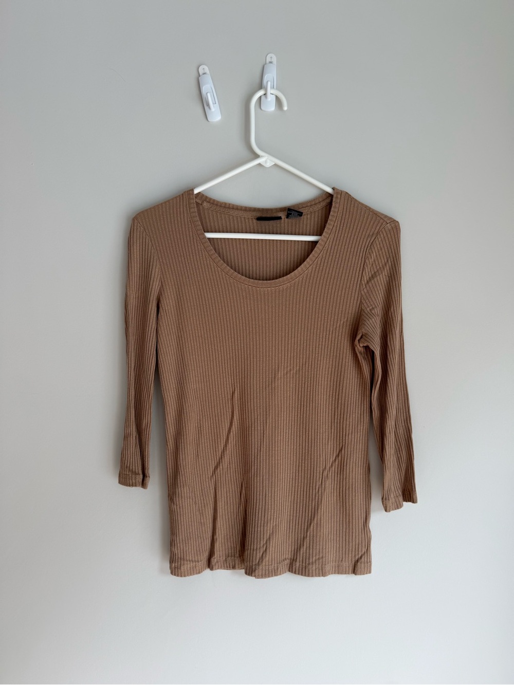 Rachel Zoe Ribbed Scoop-Neck Long Sleeve Top - Camel Brown